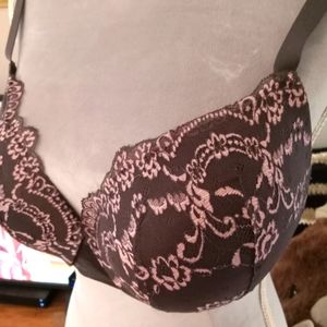 MAIDENFORM 36D VERY SEXY PLUNGE PUSH UP GRAY LACE NEW!
